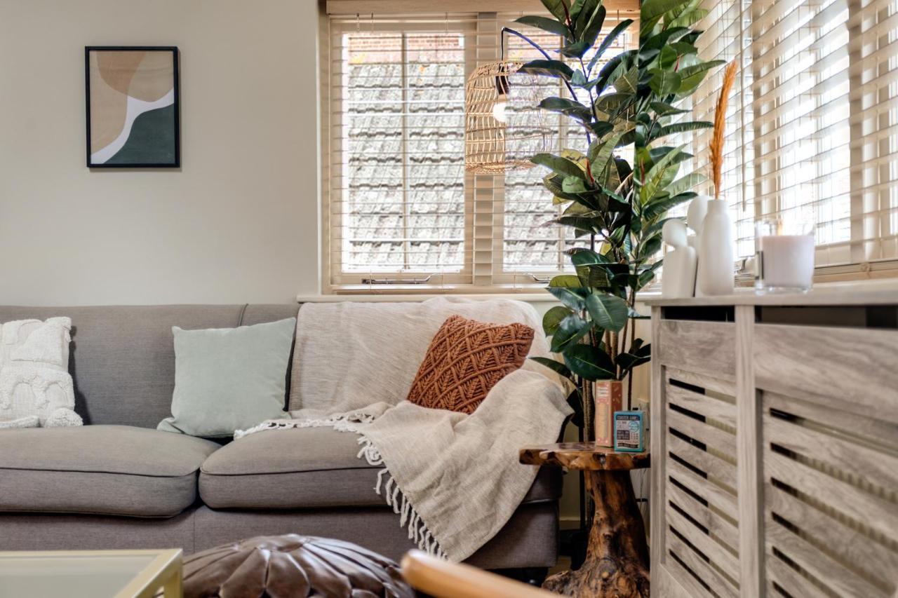 The Rafters - 2 Bedroom Apartment - Central Location - Vibrant Atmosphere Canterbury Ngoại thất bức ảnh