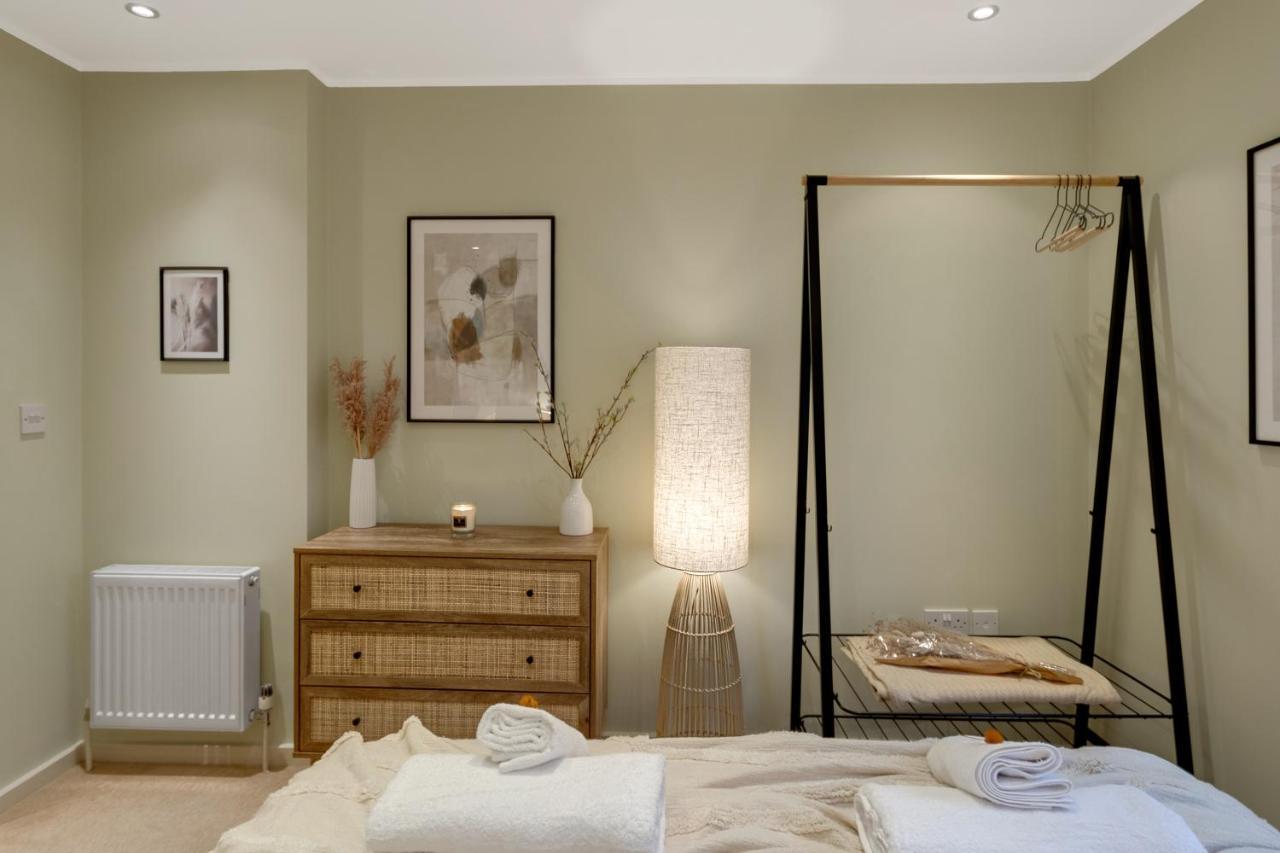 The Rafters - 2 Bedroom Apartment - Central Location - Vibrant Atmosphere Canterbury Ngoại thất bức ảnh