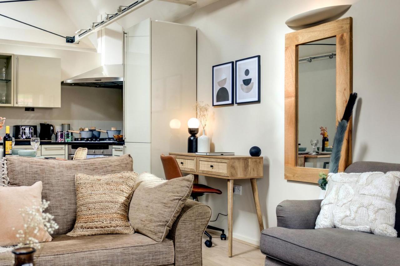 The Rafters - 2 Bedroom Apartment - Central Location - Vibrant Atmosphere Canterbury Ngoại thất bức ảnh