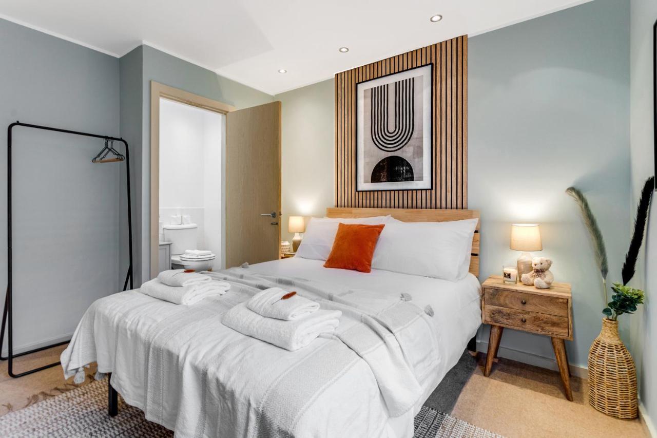 The Rafters - 2 Bedroom Apartment - Central Location - Vibrant Atmosphere Canterbury Ngoại thất bức ảnh
